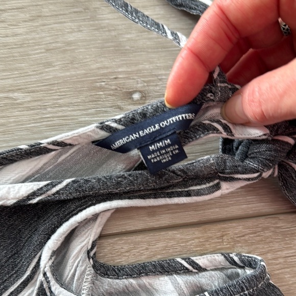 American Eagle Outfitters Black and White Striped Romper size M. - Picture 2 of 7